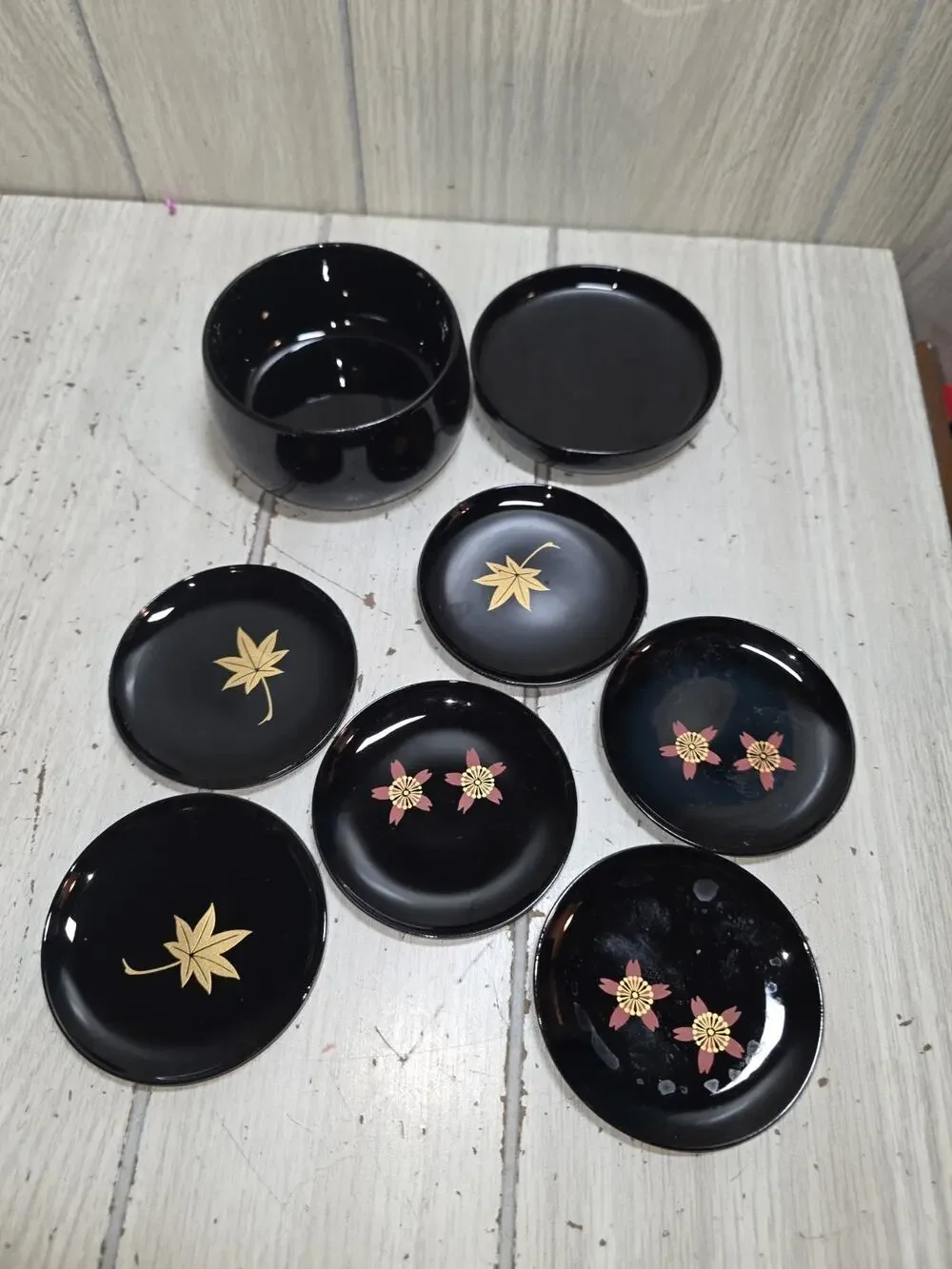 Vtg Japanese Lacquered Ware Maki-e Mini Plate Coaster Set of 6 W/Case Floral